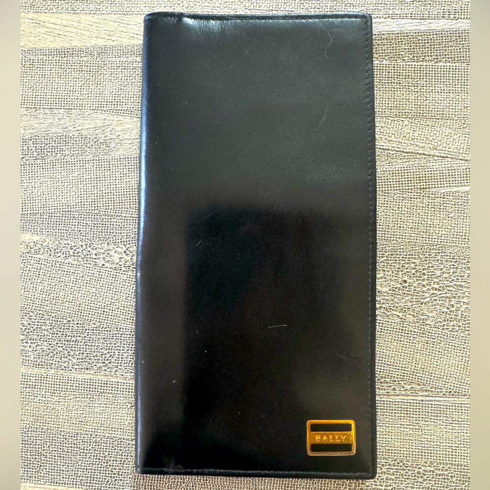 Vintage Black Bally Billfold Wallet (GENUINE CALF LEATHER)